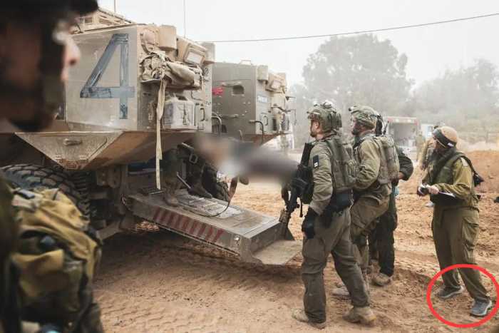 以军在加沙南线狂攻，敢死队用RPG打爆装甲车，以军阵亡人数暴涨